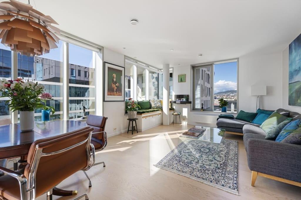 Modern 2Bed Room Sea View Apartment @ Oslo Barcode Bagian luar foto