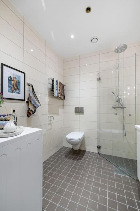 Modern 2Bed Room Sea View Apartment @ Oslo Barcode Bagian luar foto