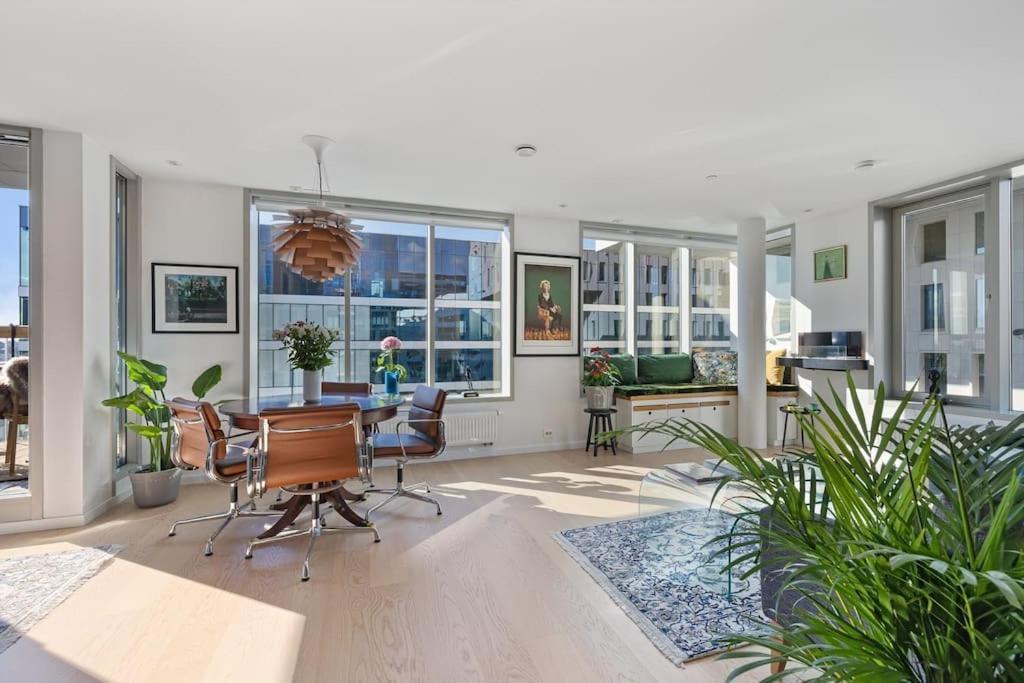 Modern 2Bed Room Sea View Apartment @ Oslo Barcode Bagian luar foto